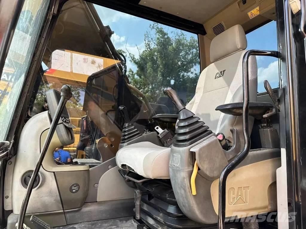 CAT 315D2 Εκσκαφείς με ερπύστριες