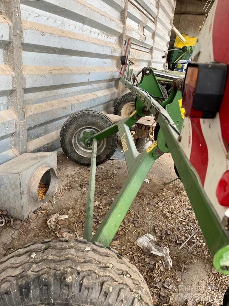 Krone KWT 882 Τσουγκράνες και χορτοξηραντικές μηχανές