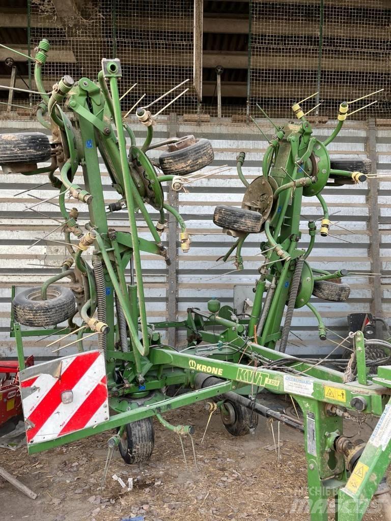 Krone KWT 882 Τσουγκράνες και χορτοξηραντικές μηχανές