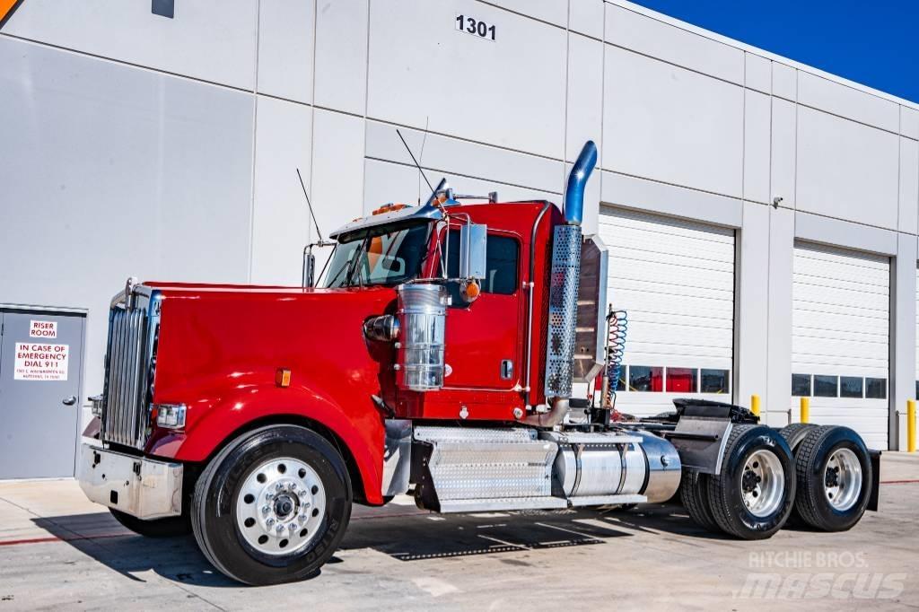 Kenworth W 900 Τράκτορες