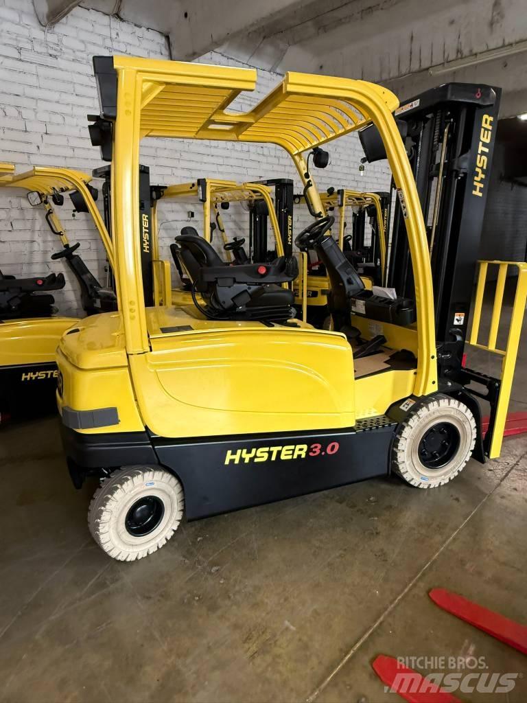 Hyster J3.0XN Ηλεκτρικά περονοφόρα ανυψωτικά κλαρκ