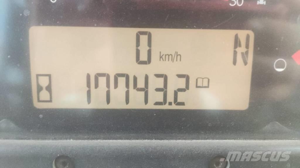 CAT 140 M Γκρέιντερς