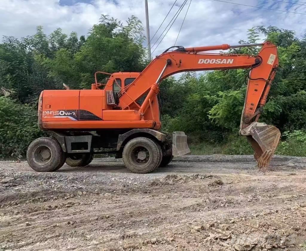 Doosan 150 W-7 Εκσκαφείς με τροχούς - λάστιχα