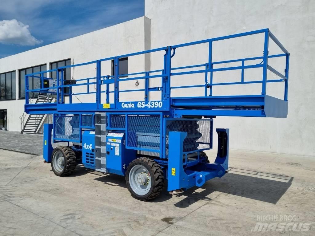 Genie GS 4390        P478 Ανυψωτήρες ψαλιδωτής άρθρωσης