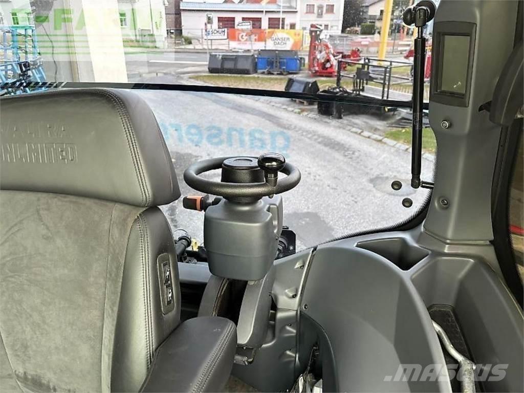 Valtra q305 Τρακτέρ