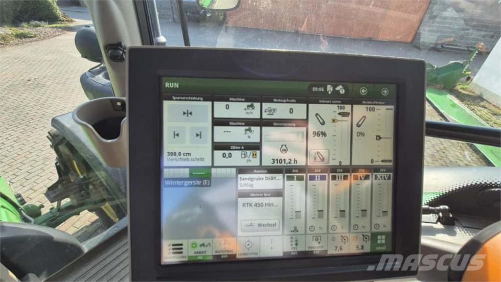 John Deere 6130R Τρακτέρ
