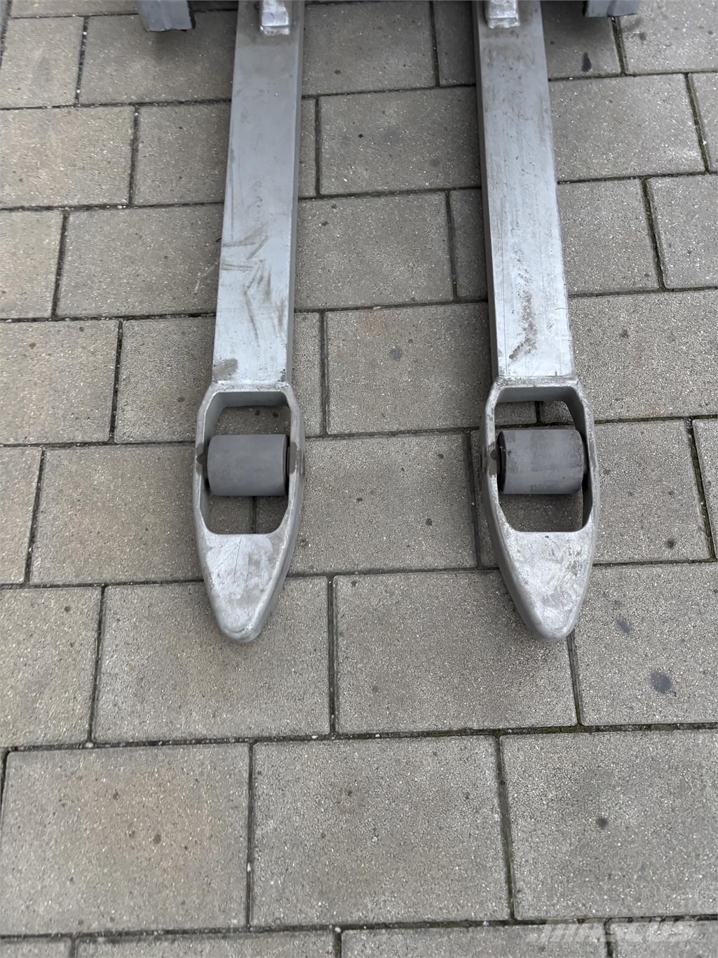 Still EXV 10 Ηλεκτρικά παλετοφόρα με ιστό