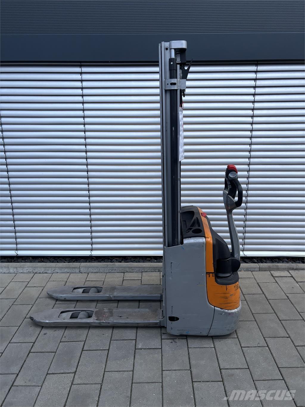 Still EXV 10 Ηλεκτρικά παλετοφόρα με ιστό