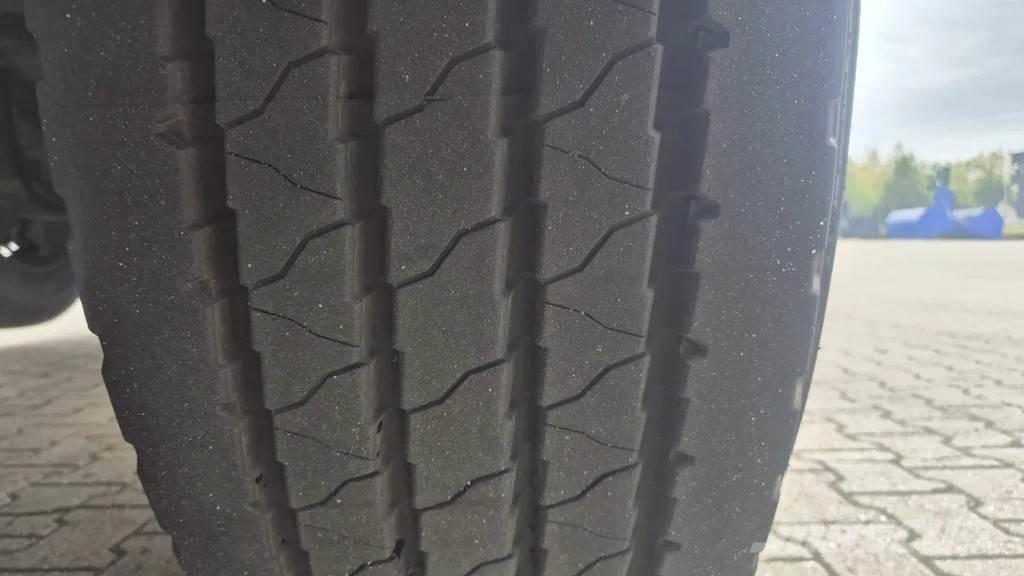 Floor FLO-18-30H2 Επίπεδες/πλευρικώς ανοιγόμενες ημιρυμούλκες