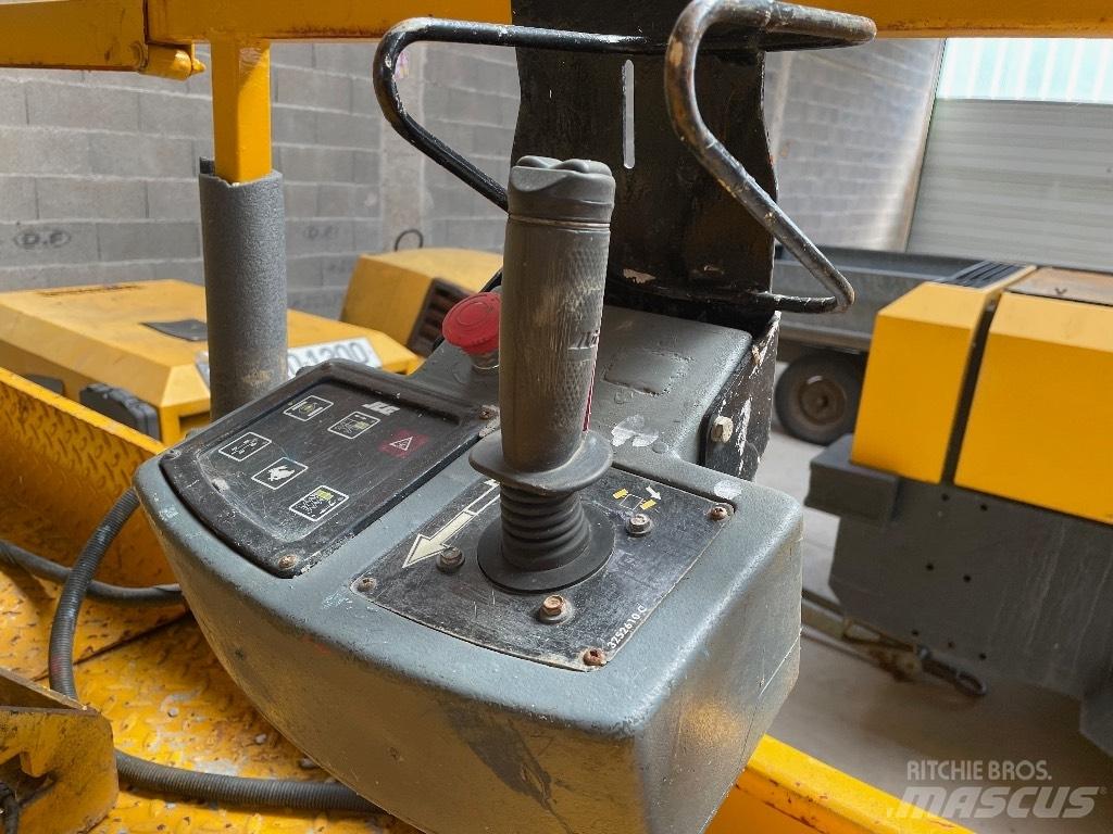 JLG 3246 ** A REPARER** Ανυψωτήρες ψαλιδωτής άρθρωσης