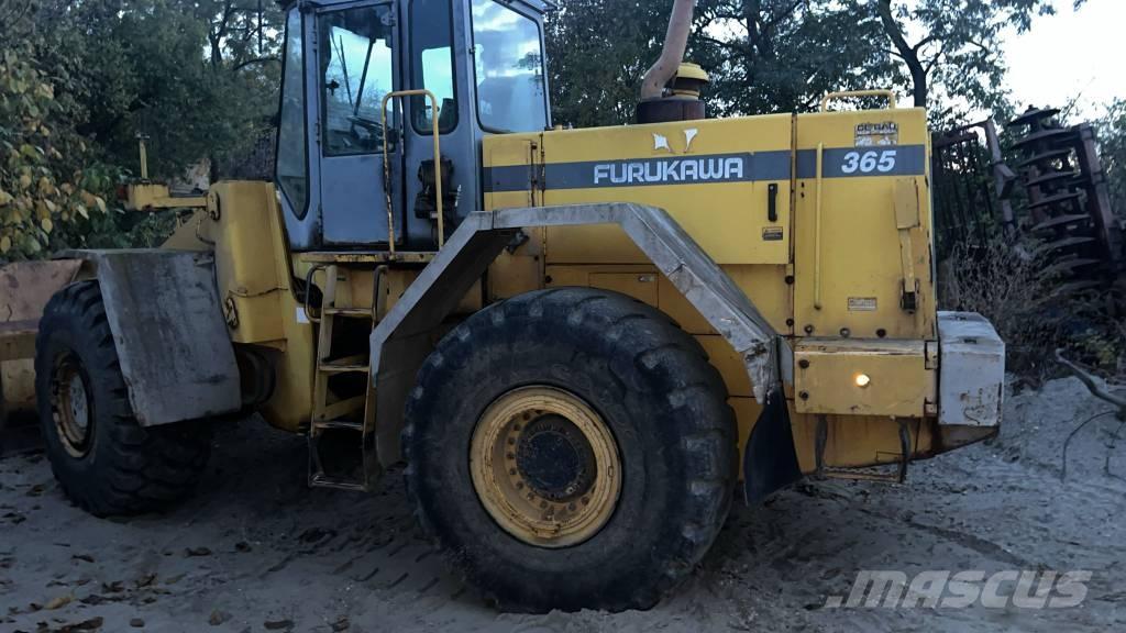 Furukawa 365 Καμπίνες και εσωτερικό