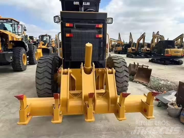 CAT 140 K Γκρέιντερς