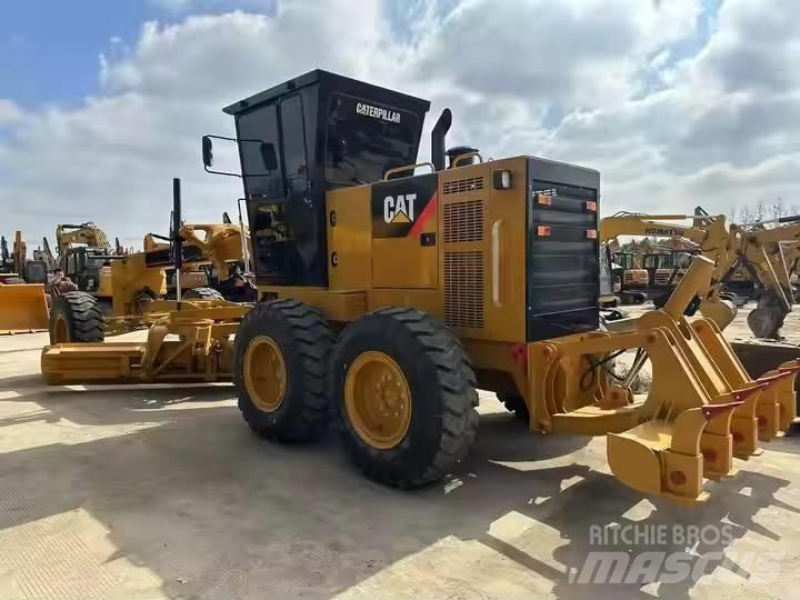CAT 140 K Γκρέιντερς