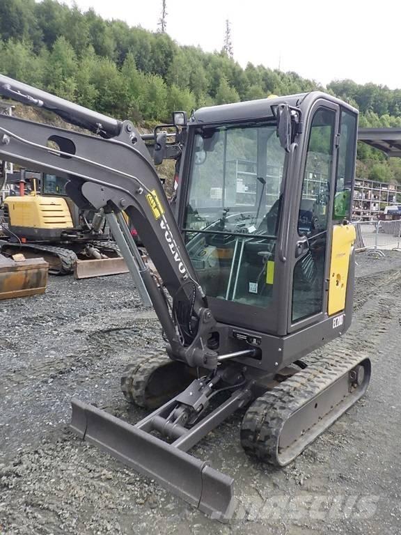Volvo EC 20 D Εκσκαφάκι (διαβολάκι) < 7t