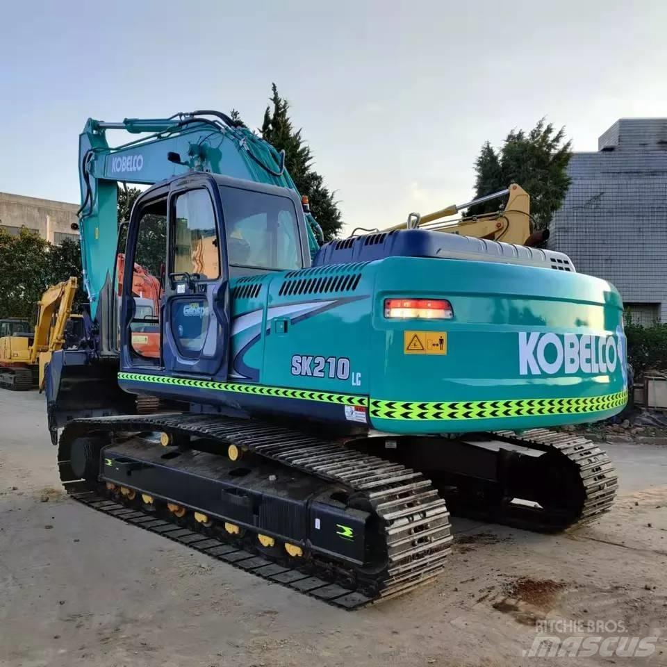 Kobelco SK 210 Εκσκαφείς με ερπύστριες