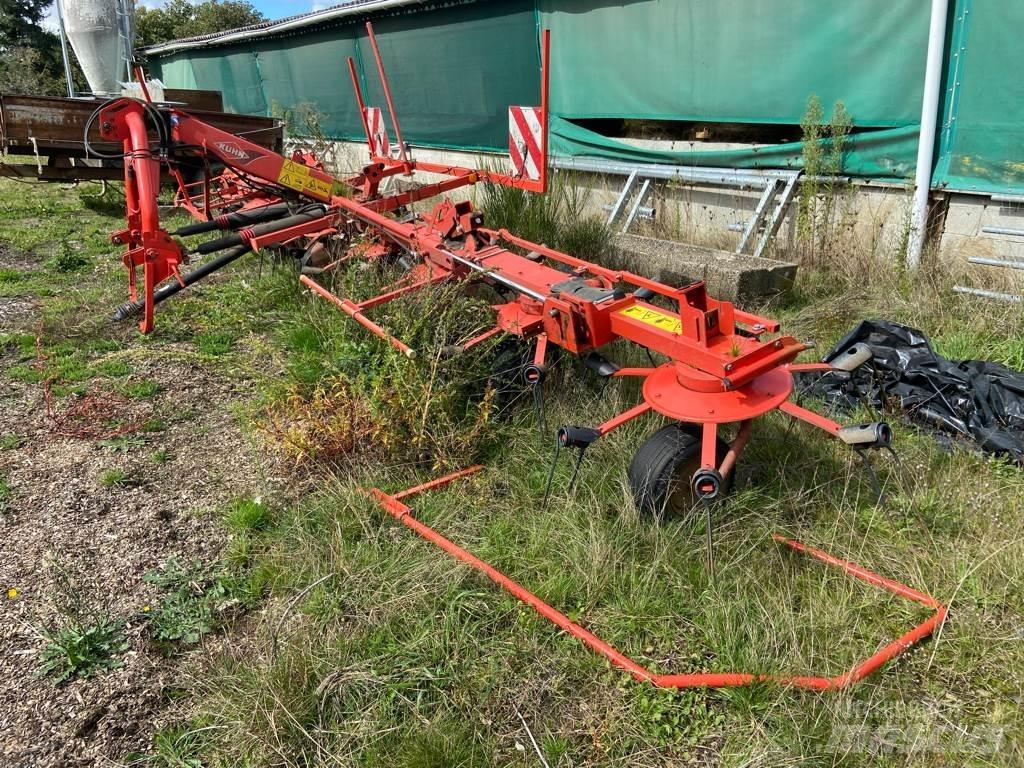 Kuhn GF8702 Τσουγκράνες και χορτοξηραντικές μηχανές