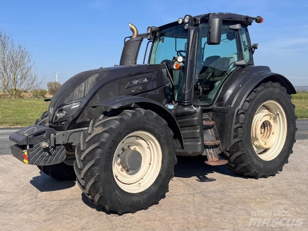 Valtra T 174 Τρακτέρ