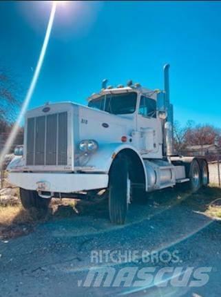 Peterbilt 359 Τράκτορες