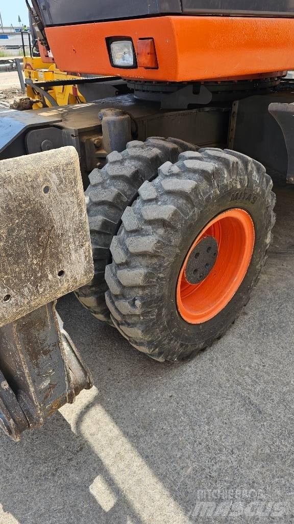 Fiat-Kobelco E215W Εκσκαφείς με τροχούς - λάστιχα