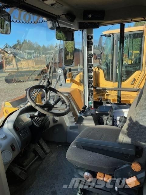 Volvo L120F Φορτωτές με λάστιχα (Τροχοφόροι)