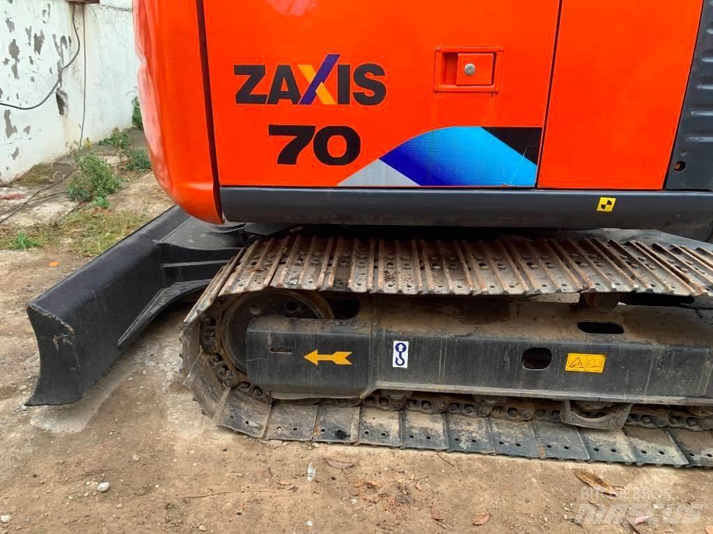 Hitachi Zaxis 70 Εκσκαφείς με ερπύστριες