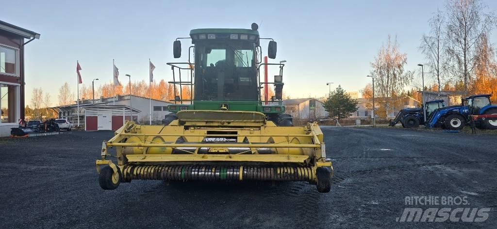 John Deere 7400 Μηχανές χορτονομής