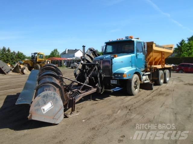 Western Star 5800 Εκχιονιστήρες και χιονοδιώχτες