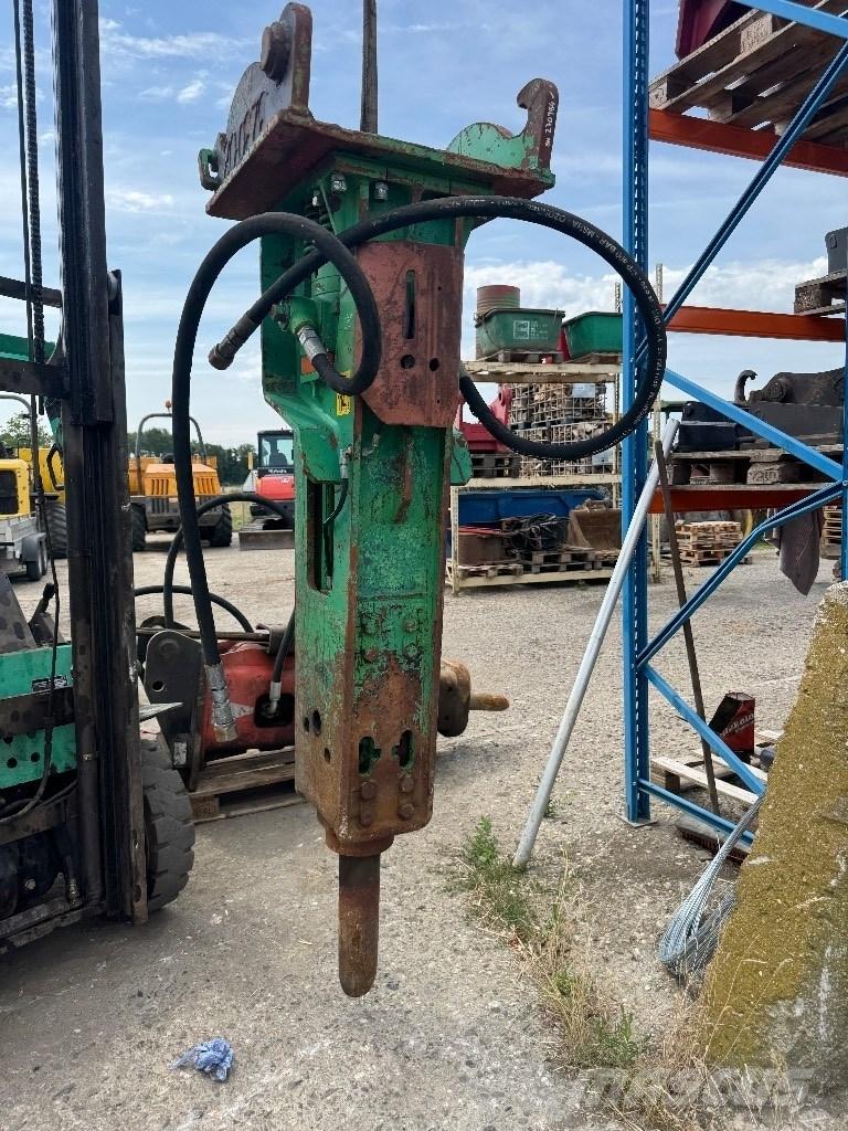 Montabert V 1200 BRH Υδραυλικές σφύρες