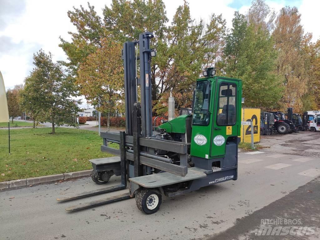 Combilift C4500 Γερανοί πλευρικής φόρτωσης εμπορευματοκιβωτίων