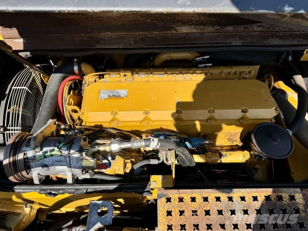 CAT M 318 MH Εκσκαφείς με τροχούς - λάστιχα