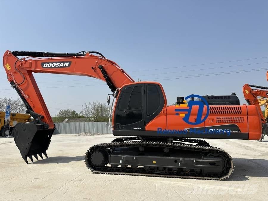 Doosan DX 340 Εκσκαφείς με ερπύστριες