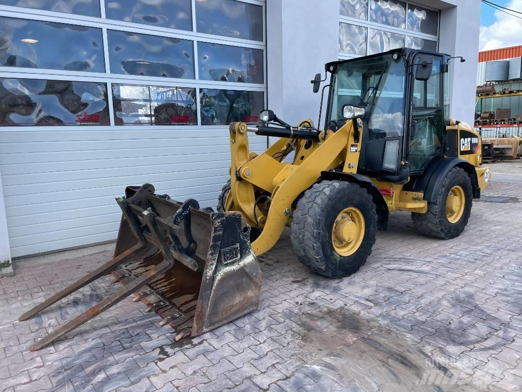 CAT 906 M Φορτωτές με λάστιχα (Τροχοφόροι)