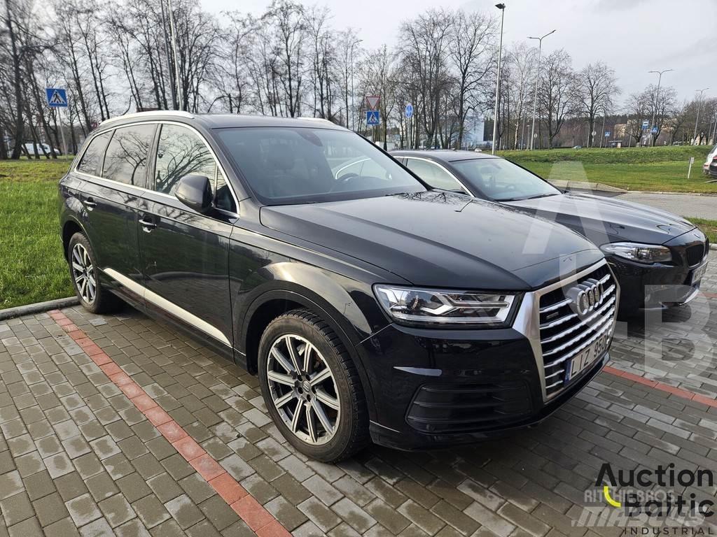 Audi Q7 Αυτοκίνητα