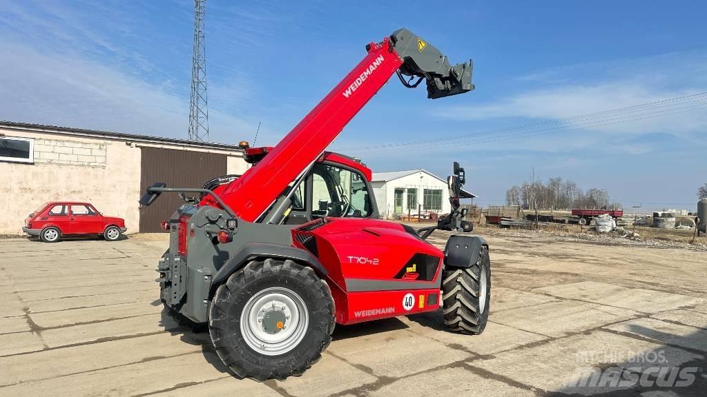 Weidemann T 7042 Συστήματα τηλεχειρισμού για τη γεωργία