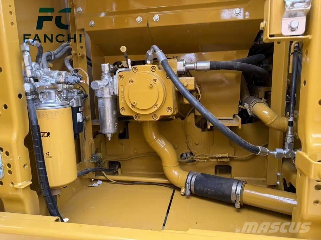 CAT 320 Εκσκαφείς με ερπύστριες