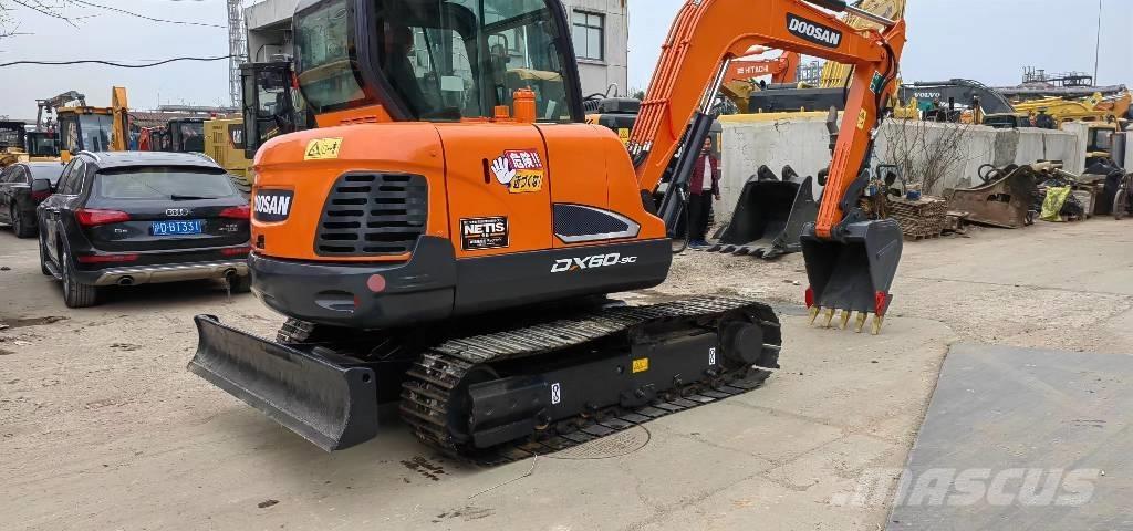 Doosan DX 60 Εκσκαφάκι (διαβολάκι) < 7t