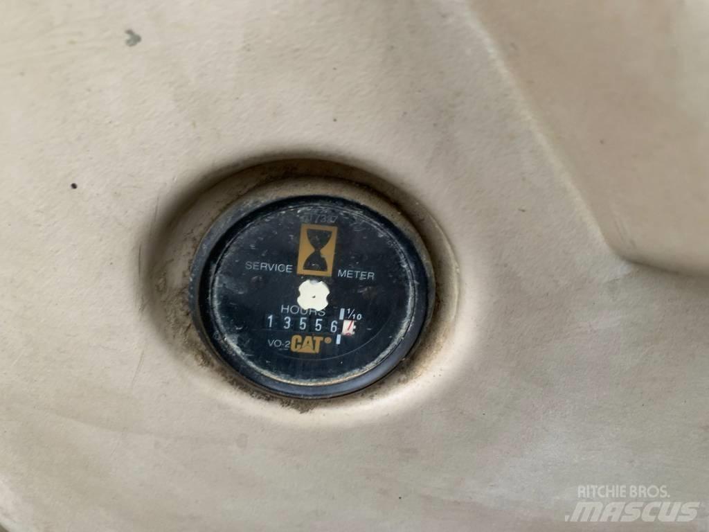 CAT 320N Εκσκαφείς με ερπύστριες