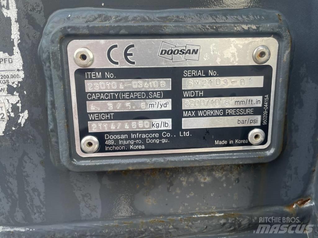 Doosan DL 420-3 Κουβάδες