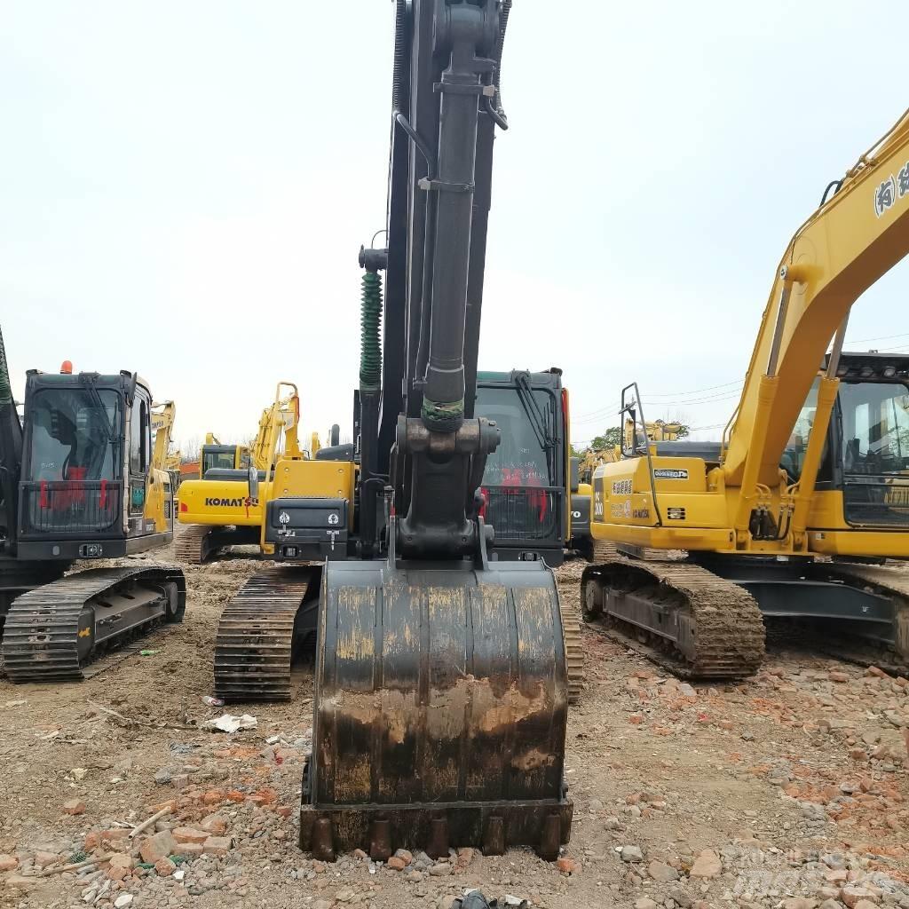 Volvo EC 240 Εκσκαφείς με ερπύστριες