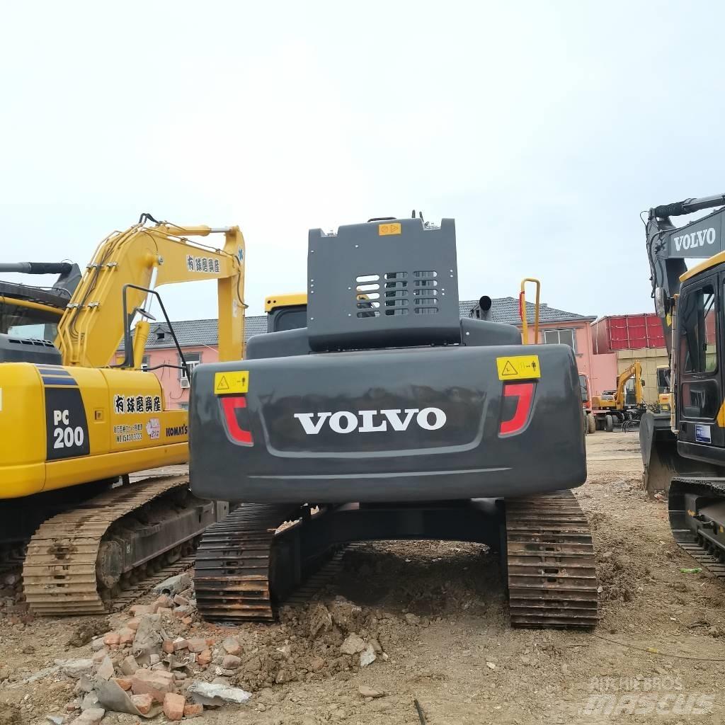 Volvo EC 240 Εκσκαφείς με ερπύστριες