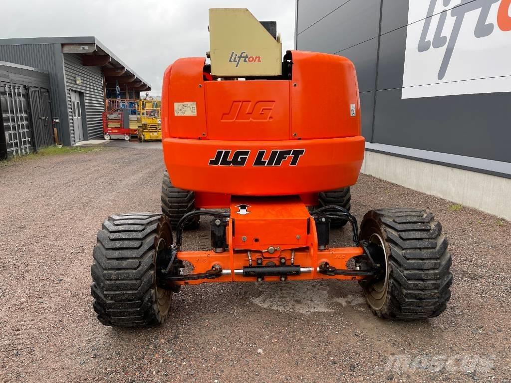 JLG 450 AJ Bomlift Εναέριες πλατφόρμες τοποθετημένες σε ρυμούλκα