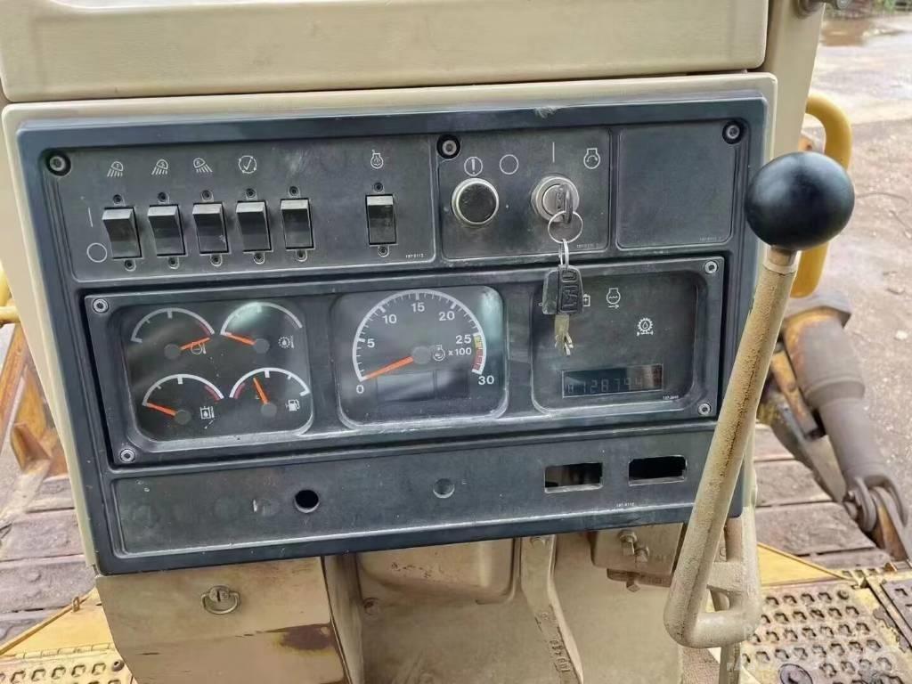 CAT D 9 N Μπουλντόζες με ερπύστριες