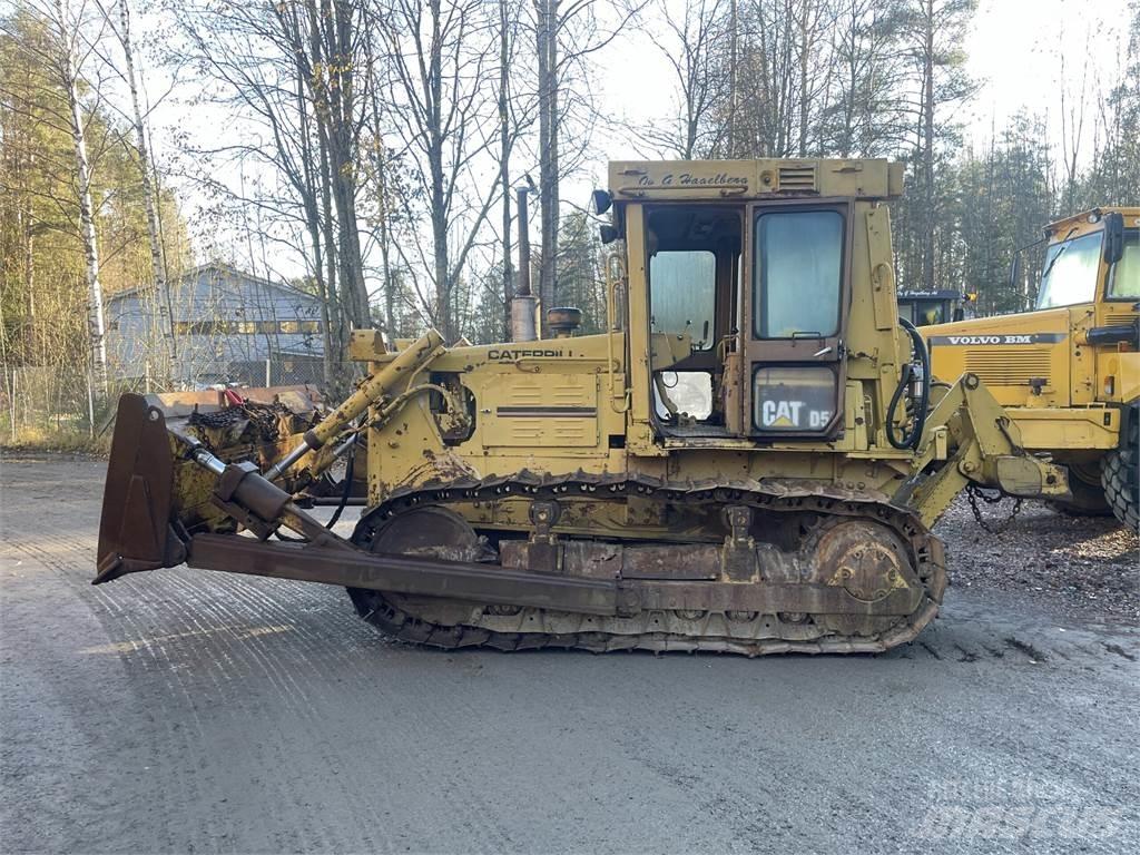 CAT D5B 44x890 Μπουλντόζες με ερπύστριες