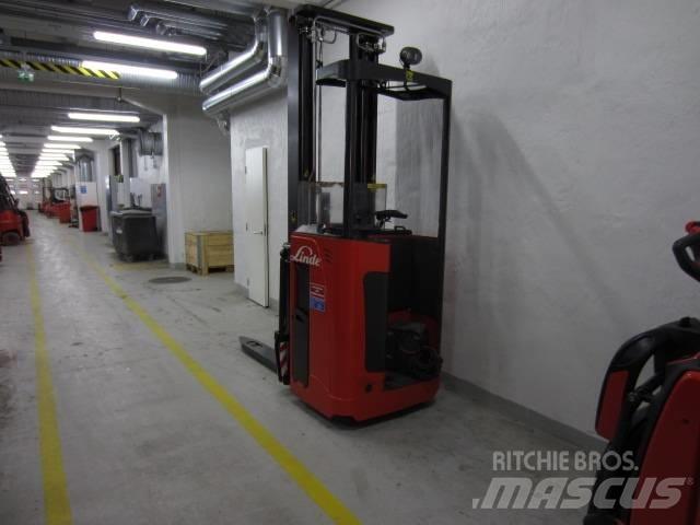 Linde L2000 Ηλεκτρικά παλετοφόρα με ιστό