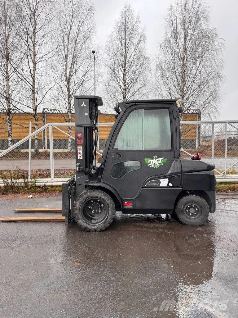 Mitsubishi FD 35 N3 Πετρελαιοκίνητα Κλαρκ