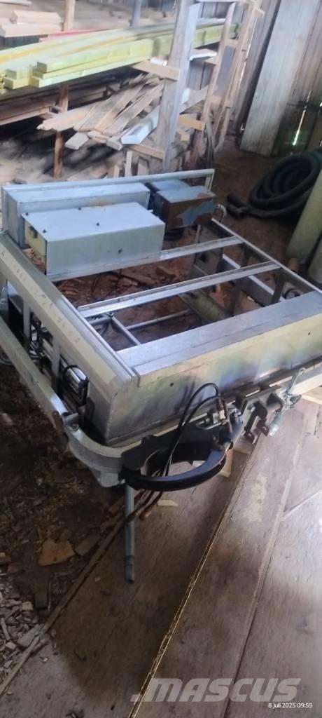 Lännen 880 S Εκσκαφείς Φορτωτές τύπου JCB