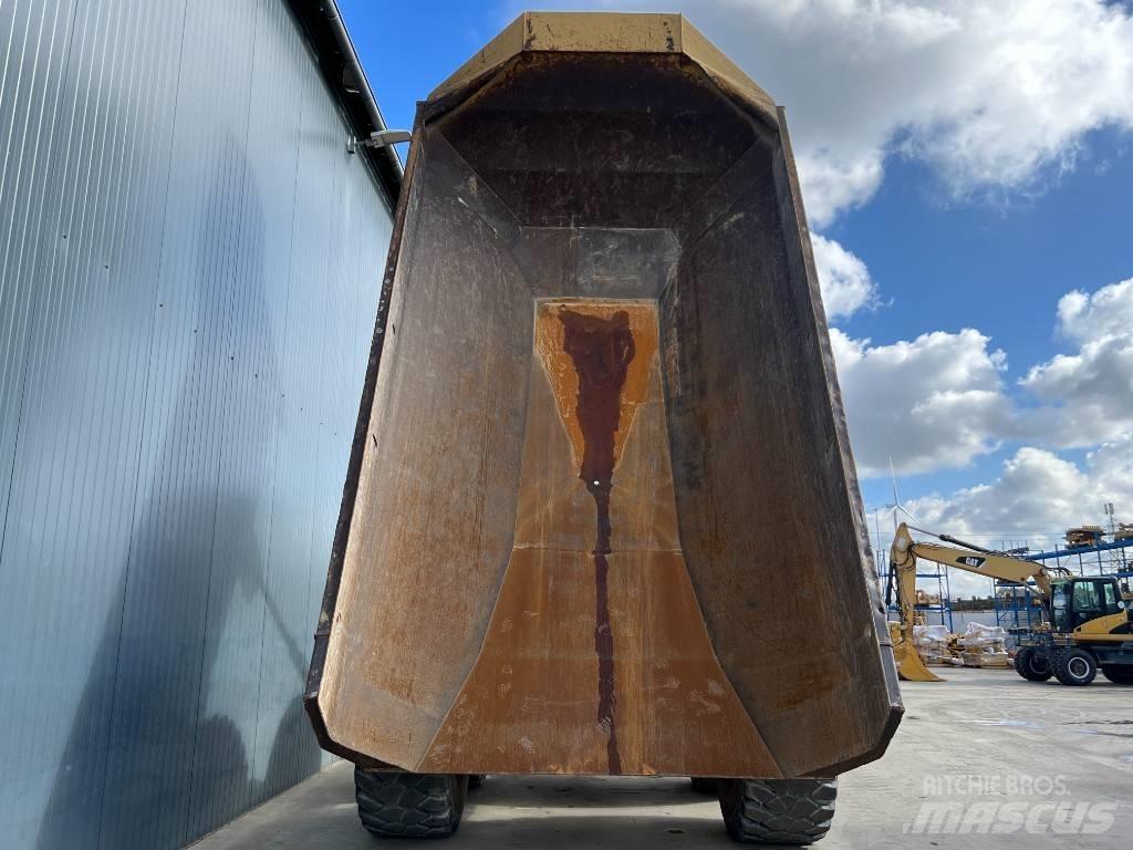 CAT 735B Σπαστό Dump Truck ADT