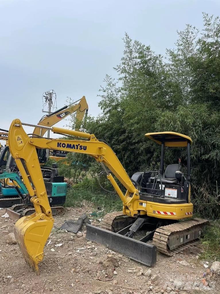 Komatsu PC35 Εκσκαφάκι (διαβολάκι) < 7t