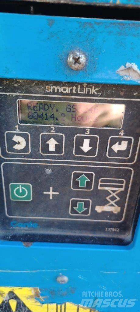 GENIE GS3246 Ανυψωτήρες ψαλιδωτής άρθρωσης