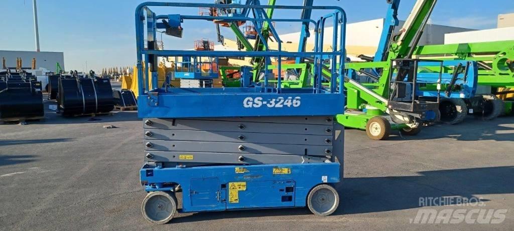 GENIE GS3246 Ανυψωτήρες ψαλιδωτής άρθρωσης